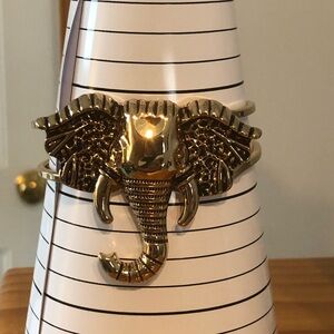 Elephant clamper bracelet NWOT